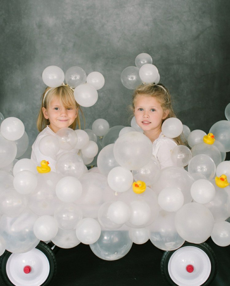 bubbelbaddräkt ballonger badänder enkla hantverksprojekt karneval halloween