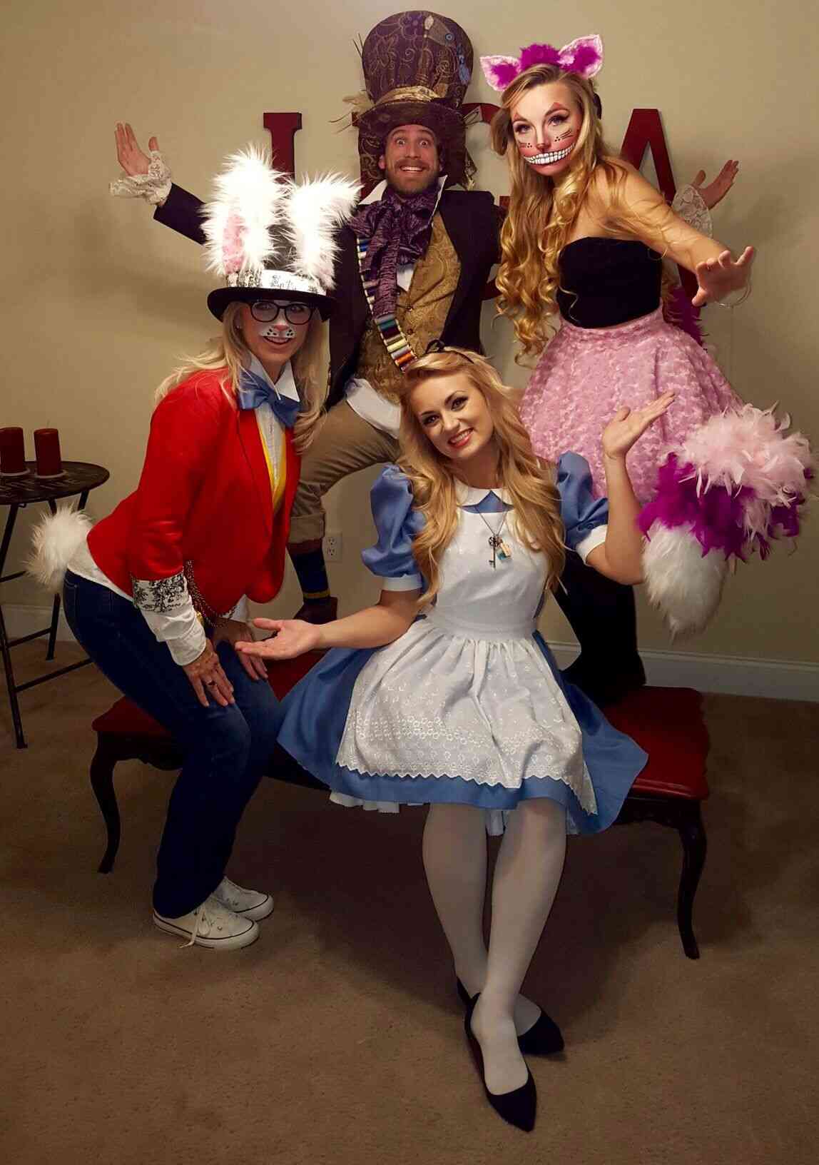 Dräkt för 4 personer Wizard of Oz kostymidéer