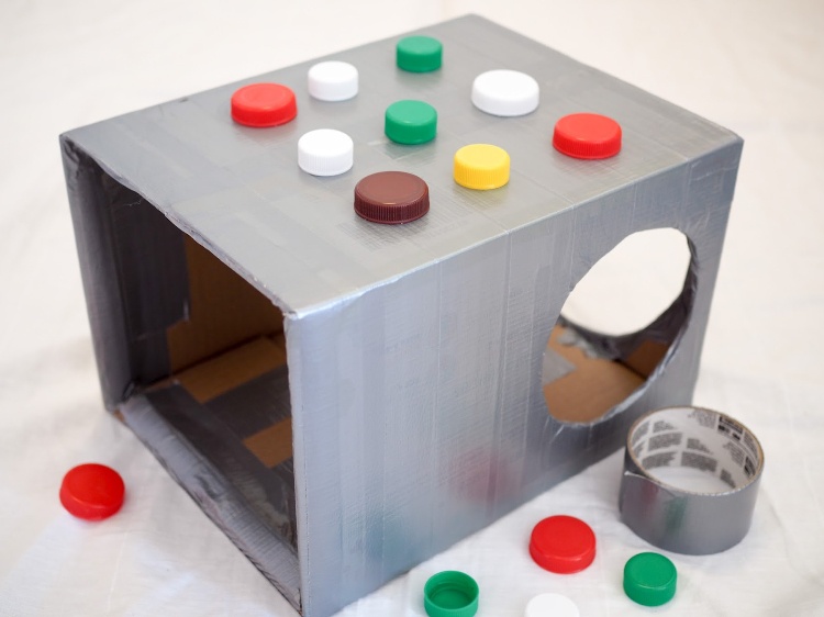 DIY Robotkostyminstruktioner Dekorera flasklock