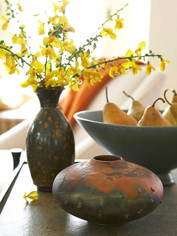pumpor keramisk skål gula blommor vas