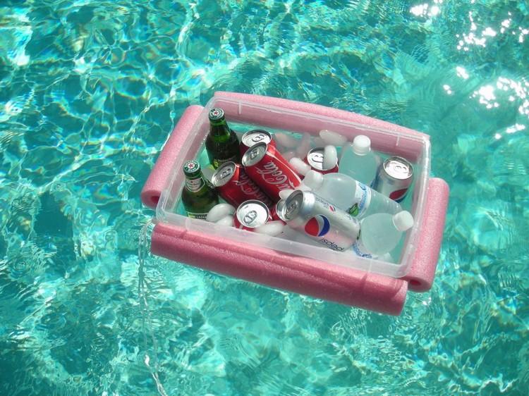 kreativ-tinker-idéer-tricks-simning nudel-diy-drink svalare-pool