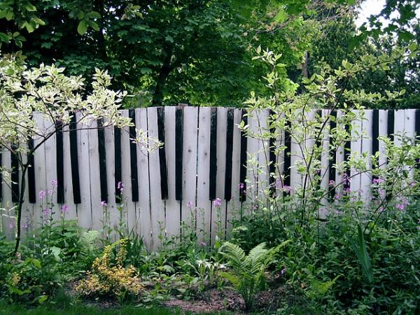 Piano motiv design idéer trädgård staket design trä