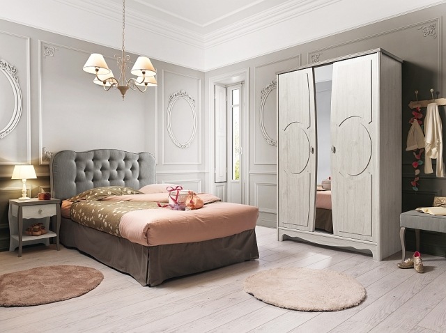 Flickor-säng-kunglig-stil-inspirerad-av-Louis-XV-Era-modern-fransk-stil