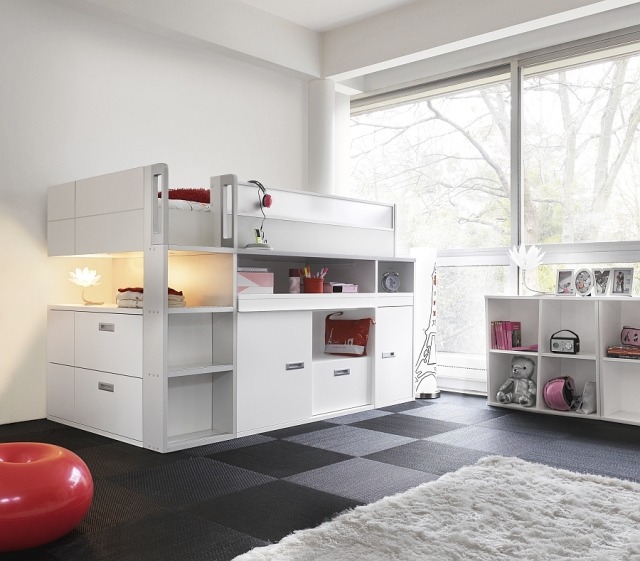Loft-säng-för-barn-rum-snygg-design-vit-lagring-belysning-skrivbord