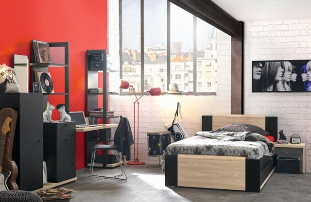 Möbler-barnrum-tonåringar-rödmålade väggar-Gautier-trendiga-möbler