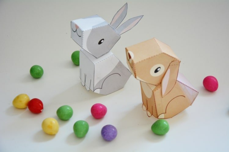 Skriv ut den utfällbara mallen för små kaninkartonger med upprättstående eller gångjärniga öron