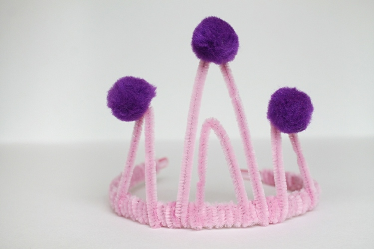 tinker krona rosa-prinsessa-plysch-tråd-pomponger-lila