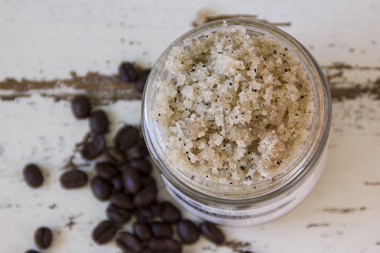 gör din egen kroppskalning naturligt hemlagat hem recept idéer förslag tips hudvård kaffe