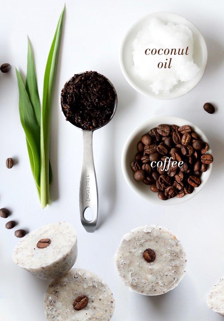 gör din egen kroppskalning naturligt hemlagade hemrecept idéer förslag tips hudvård kaffegrunder kokosolja