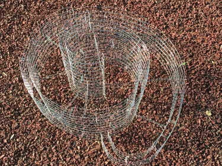 ört-spiral-bygg-tråd-ram-gabioner-gör-det-själv-trädgård-element