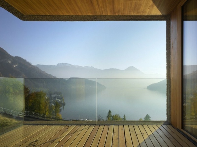 Lyx dröm panorama Alperna sjö skog