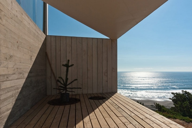 Strandhus-med havsutsikt-trädäckterrass Chile