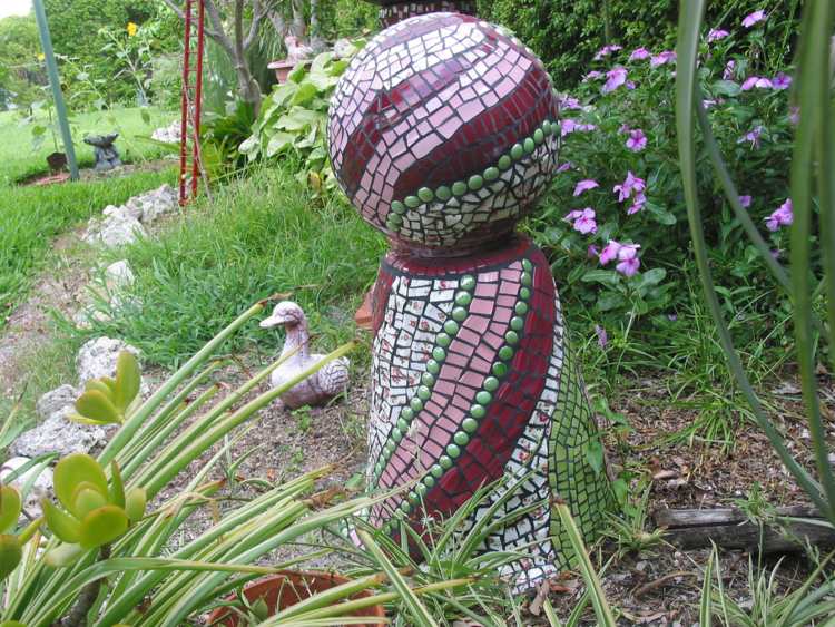 bollar trädgård mosaik klistermärke DIY dekoration idé gås trädgård statyett