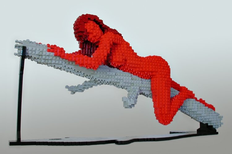 konst-lego-kvinna-figur-gren-röd-grå-idé