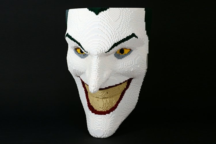 art-lego-joker-batman-mask-vit-flin