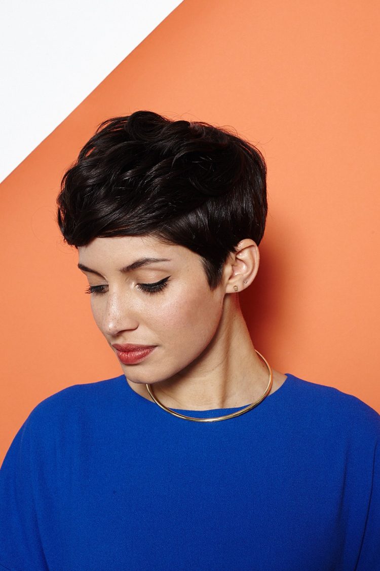 kort hår-styling-instruktioner-gör-pixie-vågar-själv