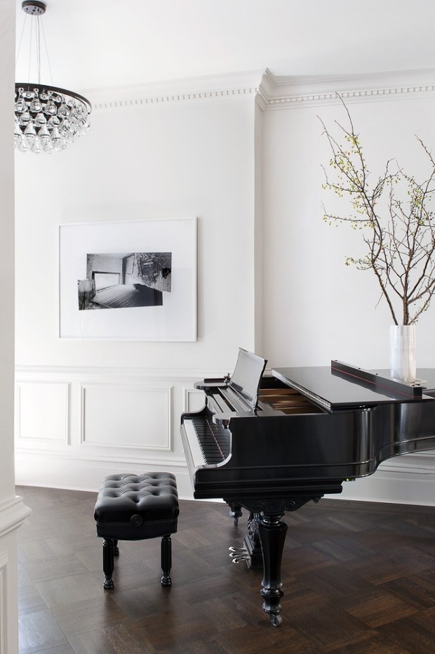 rum med pianoträskakel laminatgolv fördelar nackdelar