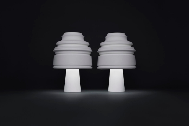 Nendo tolkar Kartell lampa 10 -årsjubileum sedan introduktionen