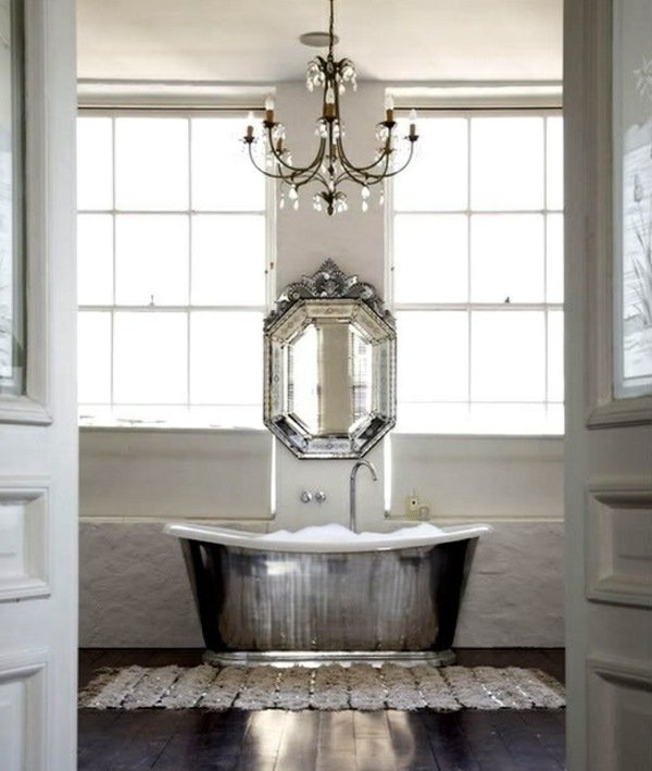 Ljuskrona silver badkar kunglig stil lampa i badrum