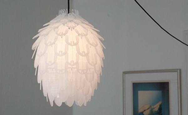 vit hängande lampdesign