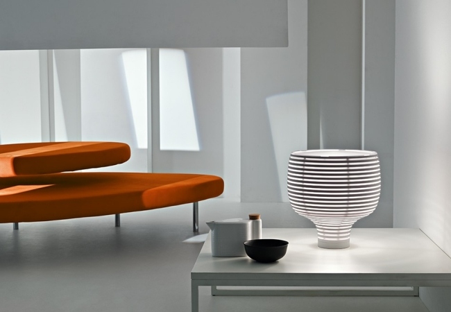 Behive bordslampa-rund bas i matt ABS-med diffusor Design modern