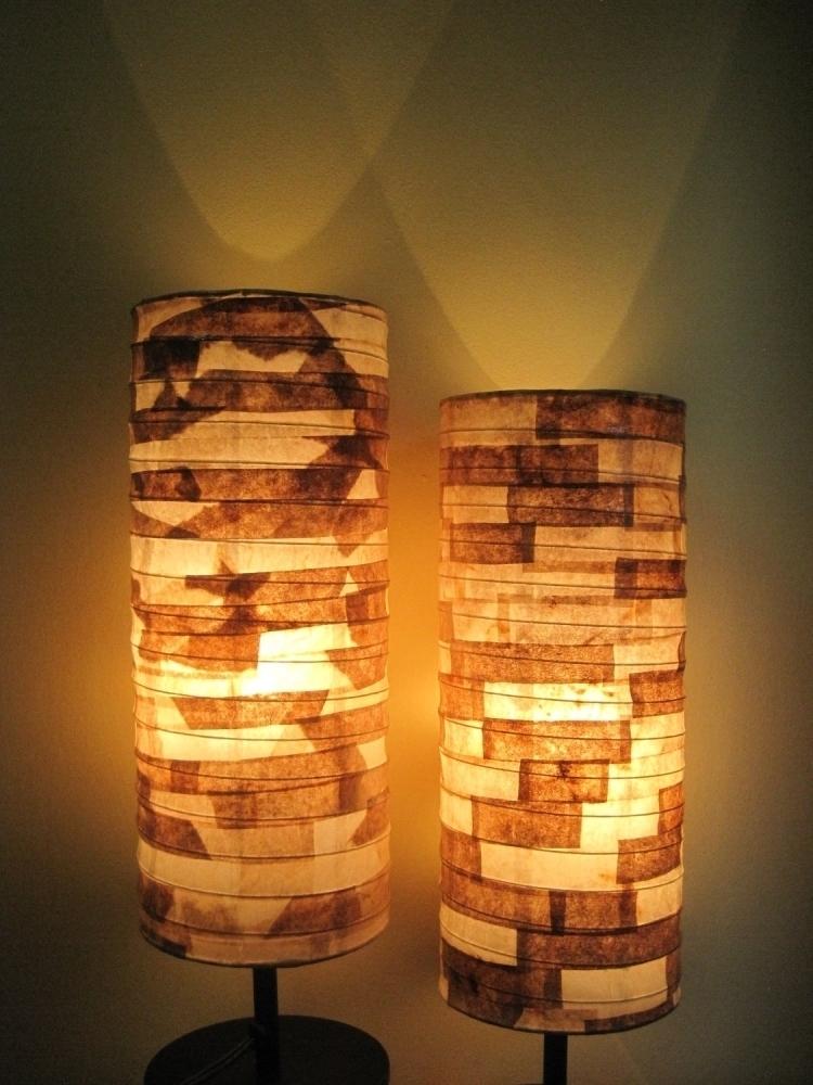 lampskärm-tinker-lapptäcke-papper-bitar-golvlampa-lampa-rustik