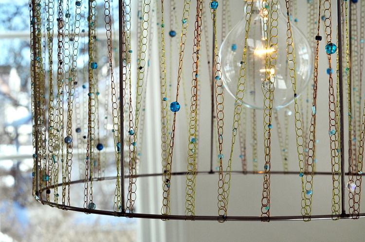 Gör lampskärmar till golvlampor själv -idea-chain-pearls-chic