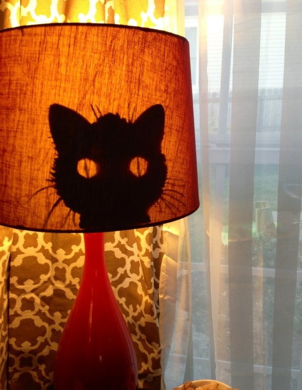 Gör lampskärmar själv katt silhuett halloween idé dekoration