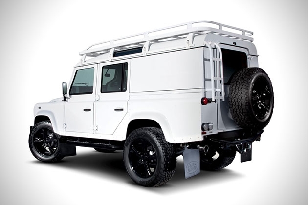 Twisted-Alpine-Edition-Land-Rover-Defender-alpine-white
