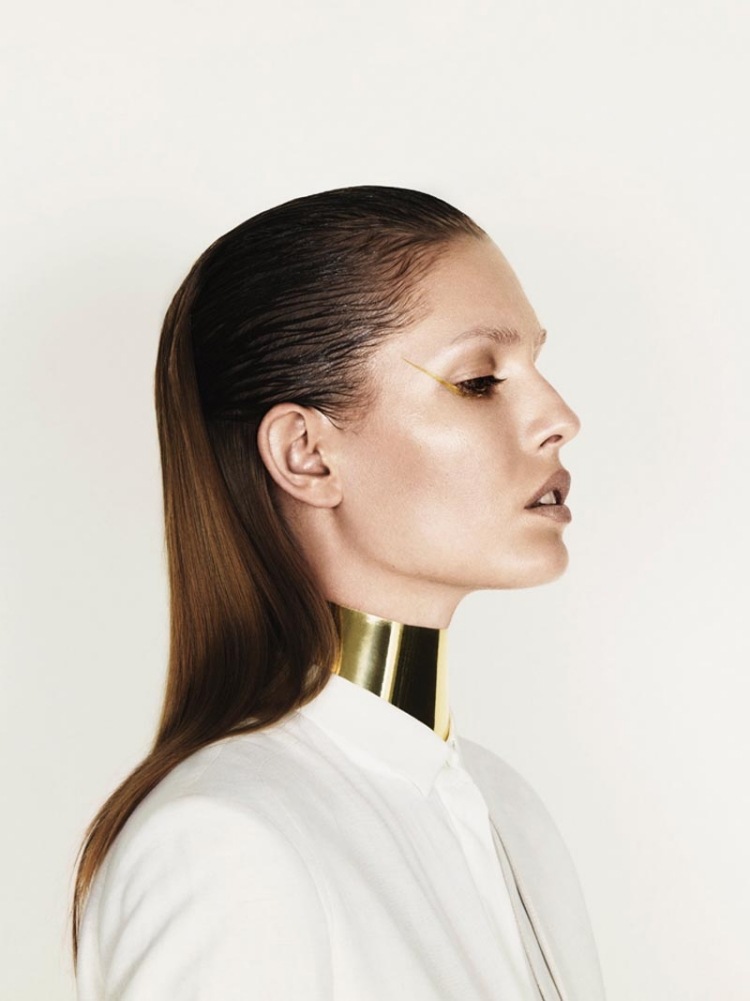 långa frisyrer-2015-snygg-modern-karamell-brun-hals-krage-guld-vit