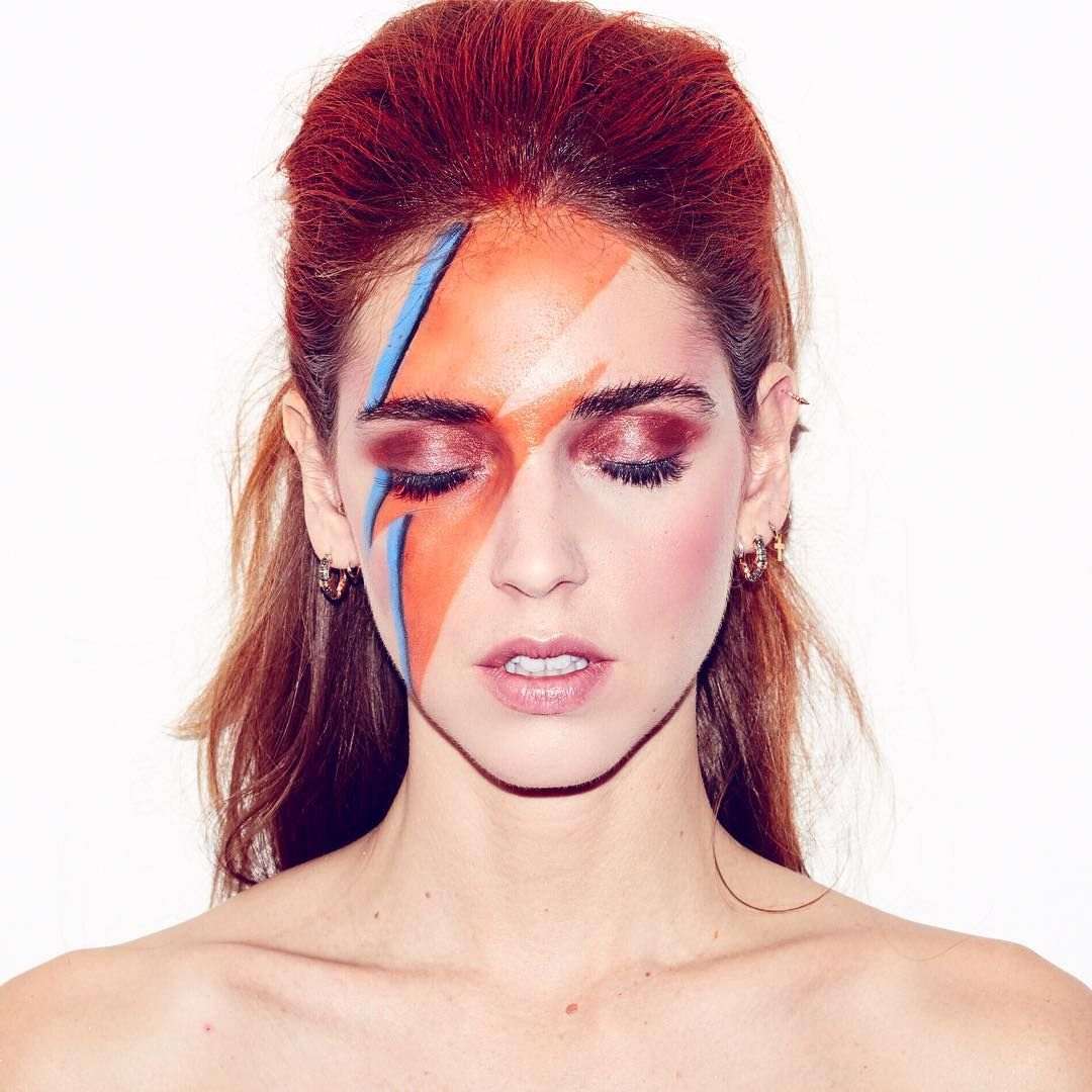 David Bowie Makeup-instruktioner för kvinnor