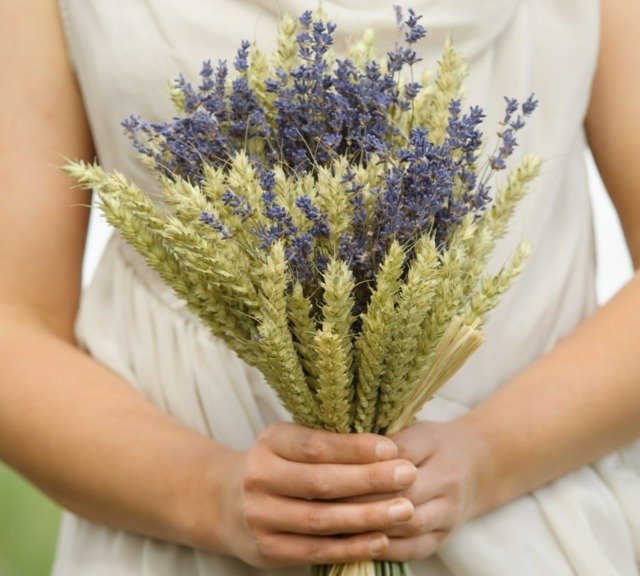Lavendel halm brudbukett ordna höst dekorera idéer