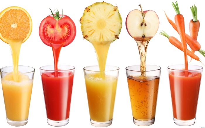 färsk-mogen-frukt-juice-smoothy-lever-avgifta