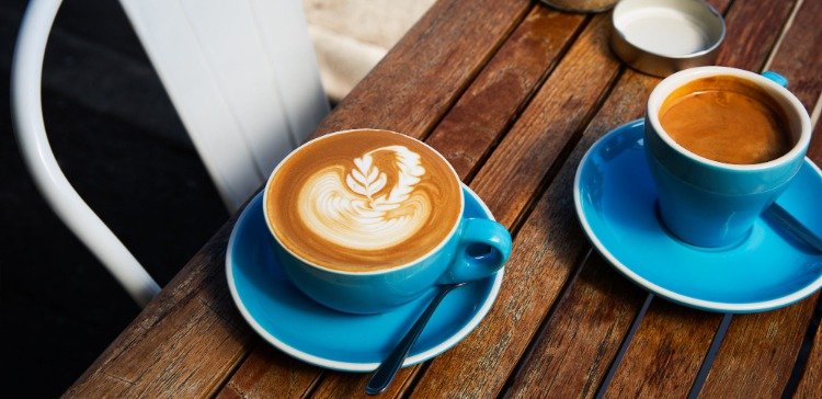 Drick kaffe och stärk levern genom att stimulera matsmältningen och enzymerna