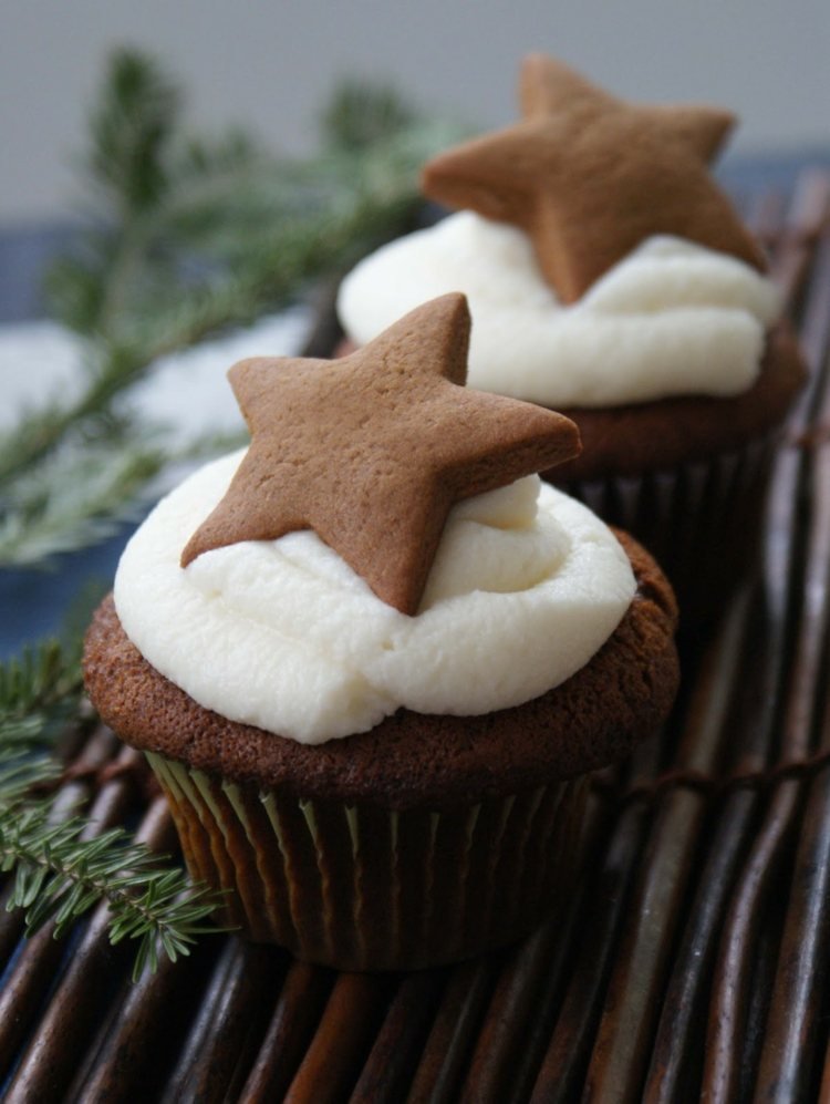 pepparkakor-bakning-cupcakes-muffins-topping-dekoration-stjärna
