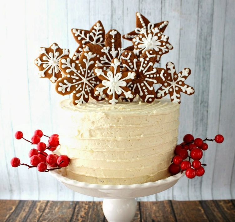 pepparkakor-baka-tårta-dekorera-kakor-snöflingor-diy-födelsedag-jul