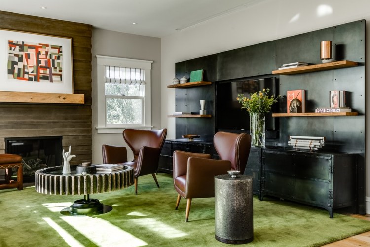 Fåtölj i läder-brun-modern-vinge fåtölj-vardagsrum-möblera