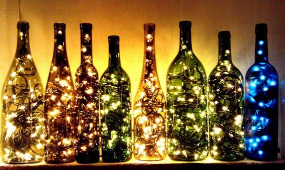 vinflaskor trädgård belysning idéer fest