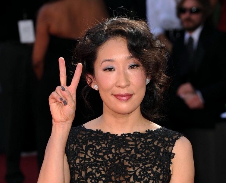 ögon-asiatisk-form-ögonskugga-Sandra-Oh