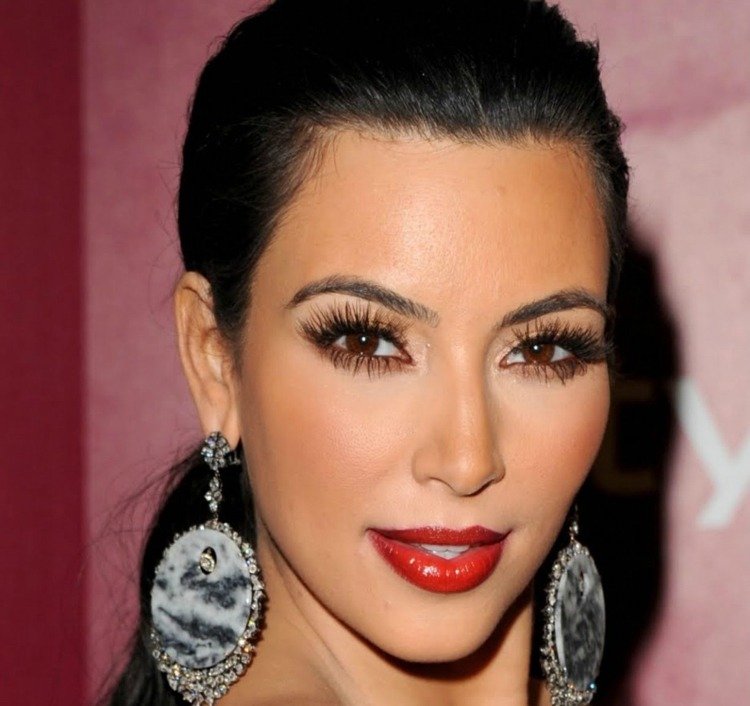 Ombre läppar röda Kim Kardashian