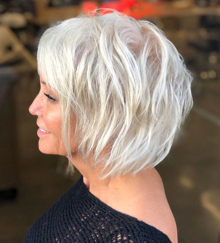 Kort frisyr Grått hår Little Bob Hair Trend