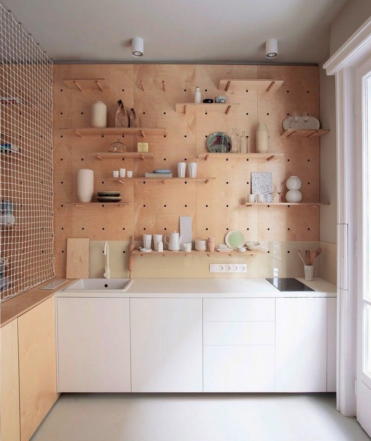 Perforerade paneler-trä-perforerade-vägg-liten-lägenhet-kök-städa