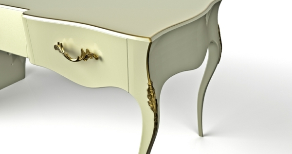 Lotus-desk-UNDA-golden-ornament
