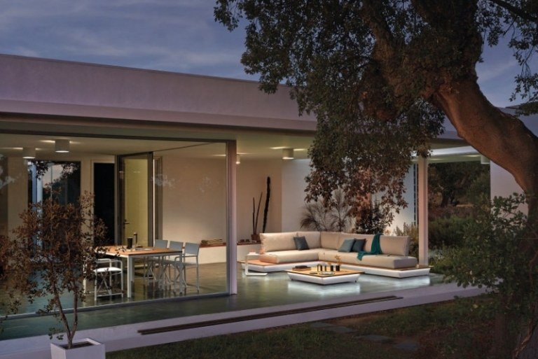 Lounge-trädgårdsmöbler-soffa-belysning-idéer-integrerade