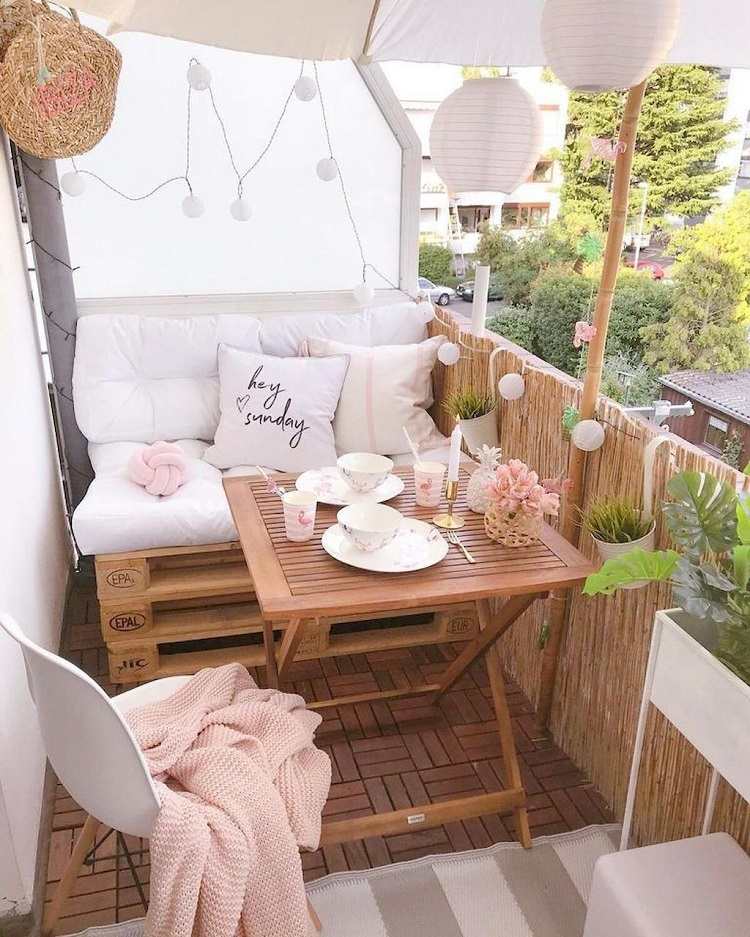 litet vardagsrum hörn balkong design idéer balkong möbler trender