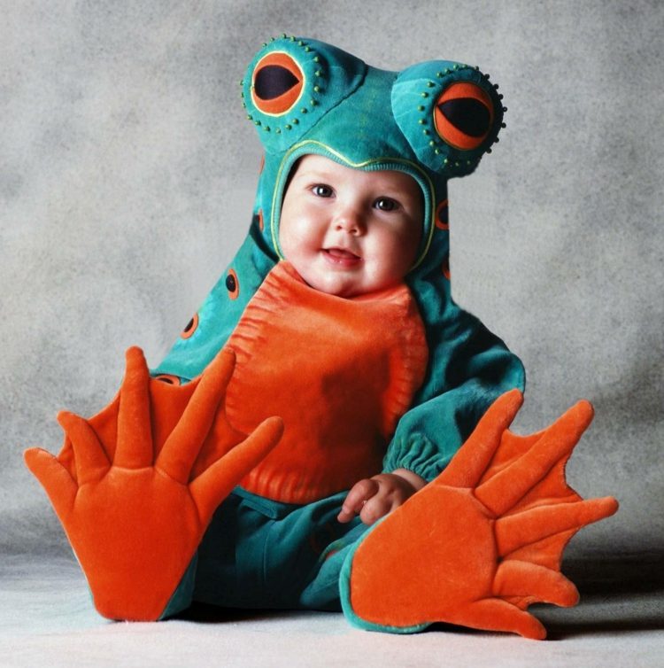 baby-karneval-kostymer-groda-rolig-idé-grön-orange