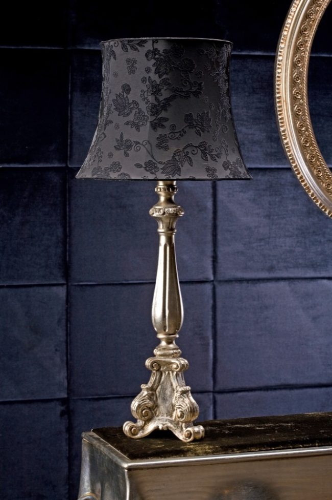 Designer bordslampa silver effekt lampskärm val textilier