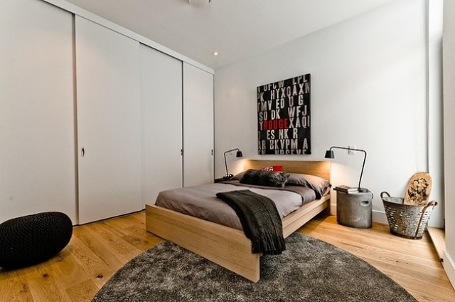 sovrumsmöbler modern garderob med skjutdörrar möblering-chalet