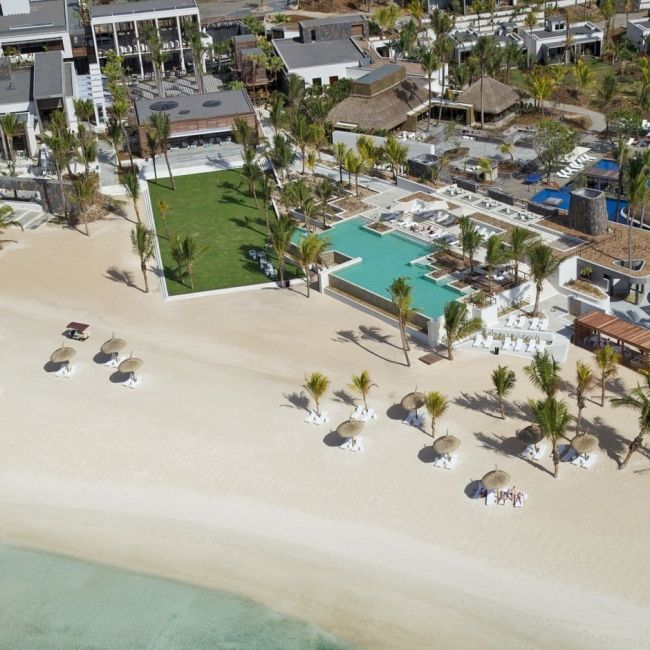 Dröm hotellkomplex moderna Mauritius strand tillgång privat infinity pool lång strand
