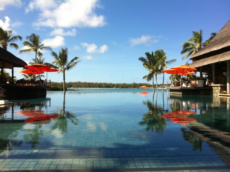 lyx resort pool-design-semester-mauritius-hotell-idé